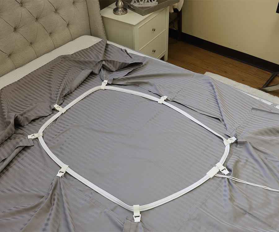 Bed Scrunchie Don t let the Fitted Sheet Ruin Your Day!