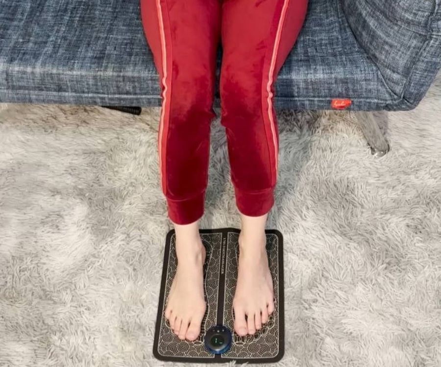 Nooro Foot Massager Best Elderly Women Gift Of 2025